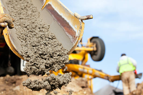 Best Driveways & Floors  in St Louis, MO